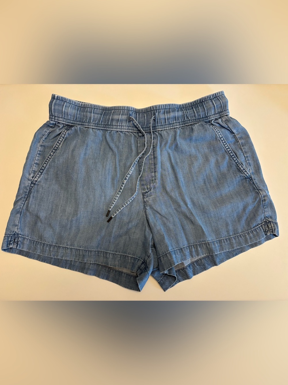 GAP Elastic Waist Denim Mom Short